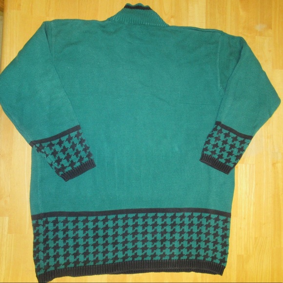 GAP Long Kelly Green Sweater - Picture 2 of 4